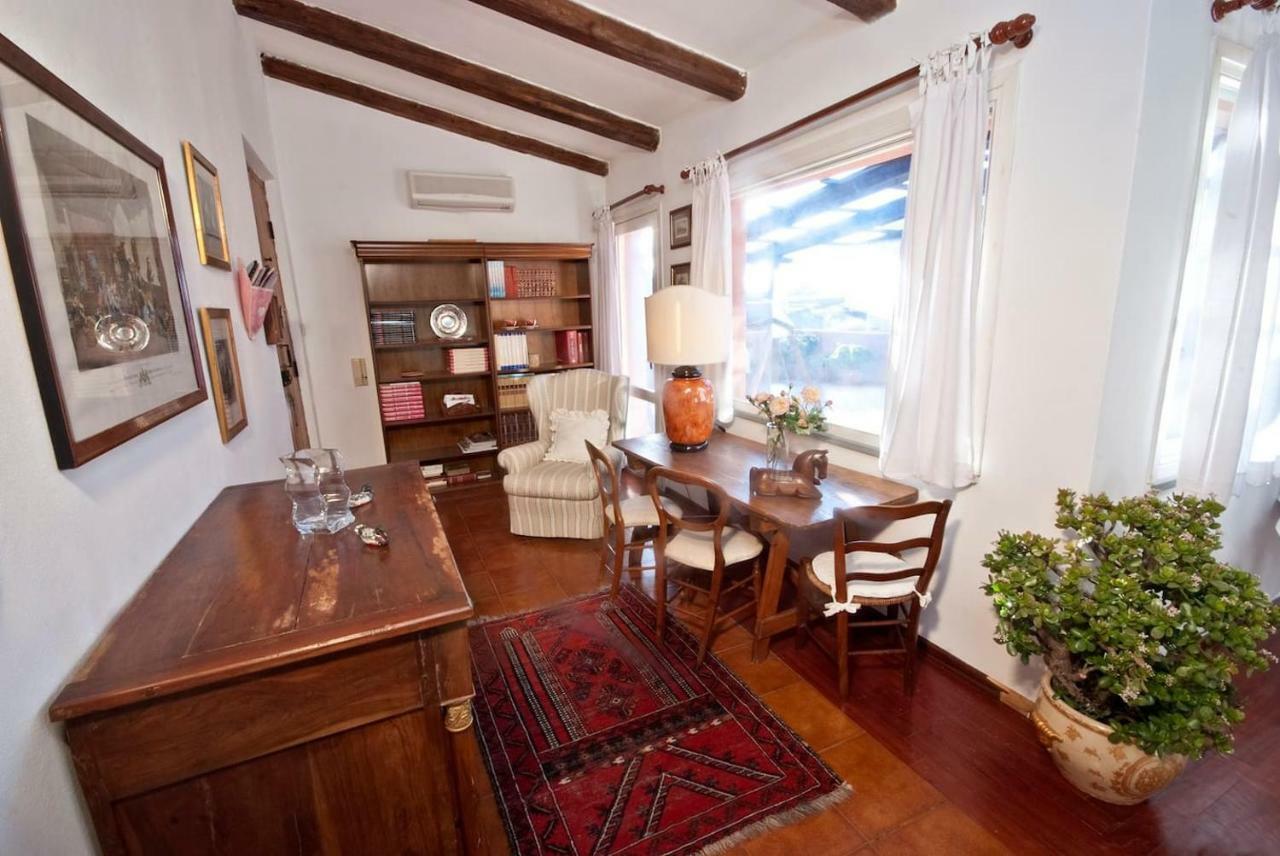 Attico In Centro Con Vista Della Torre - Cozy Penthouse Facing To The Tower Appartement Oristano Buitenkant foto